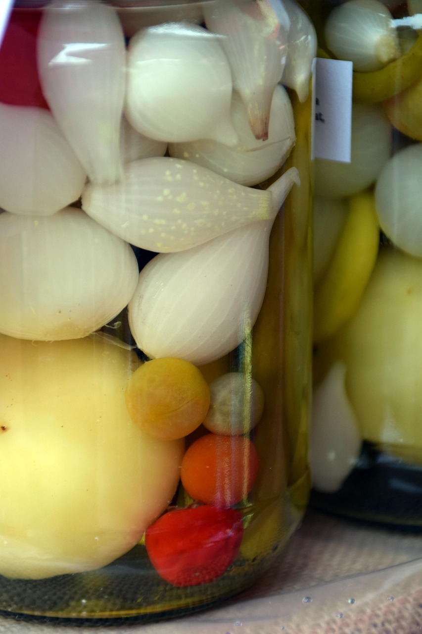 pickled onions and vegetables, onion, pickles, peppers, food, vegetable, jar, cucumber, marinate, traditional, preserve, vinegar, pickle, grocery, tomato